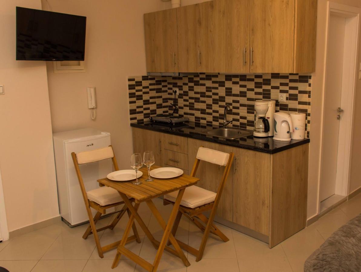 Corinth Central Luxury Studio מראה חיצוני תמונה
