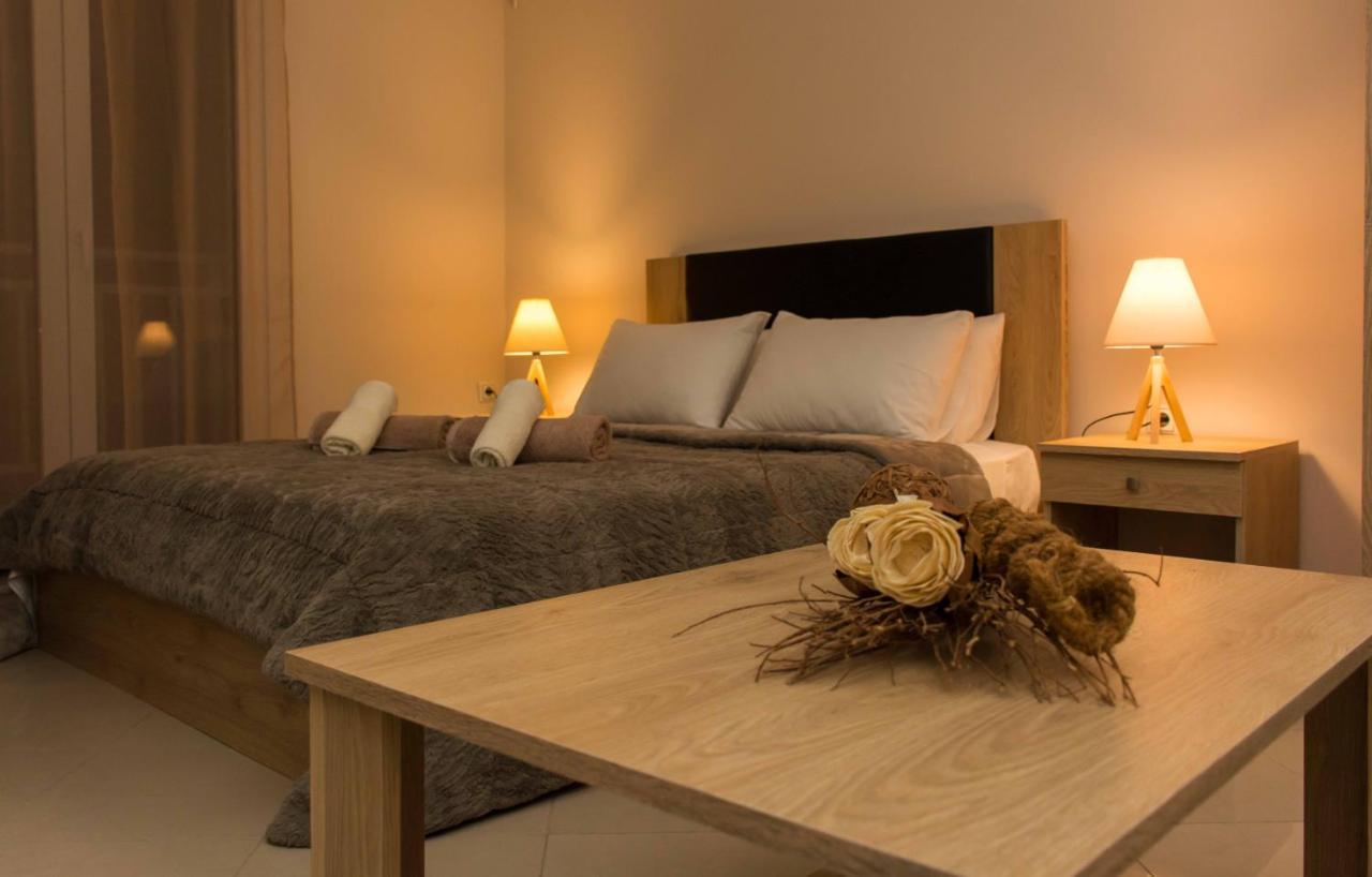 Corinth Central Luxury Studio מראה חיצוני תמונה