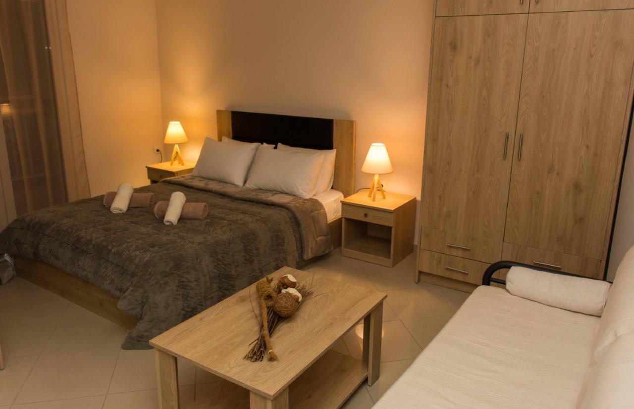 Corinth Central Luxury Studio מראה חיצוני תמונה