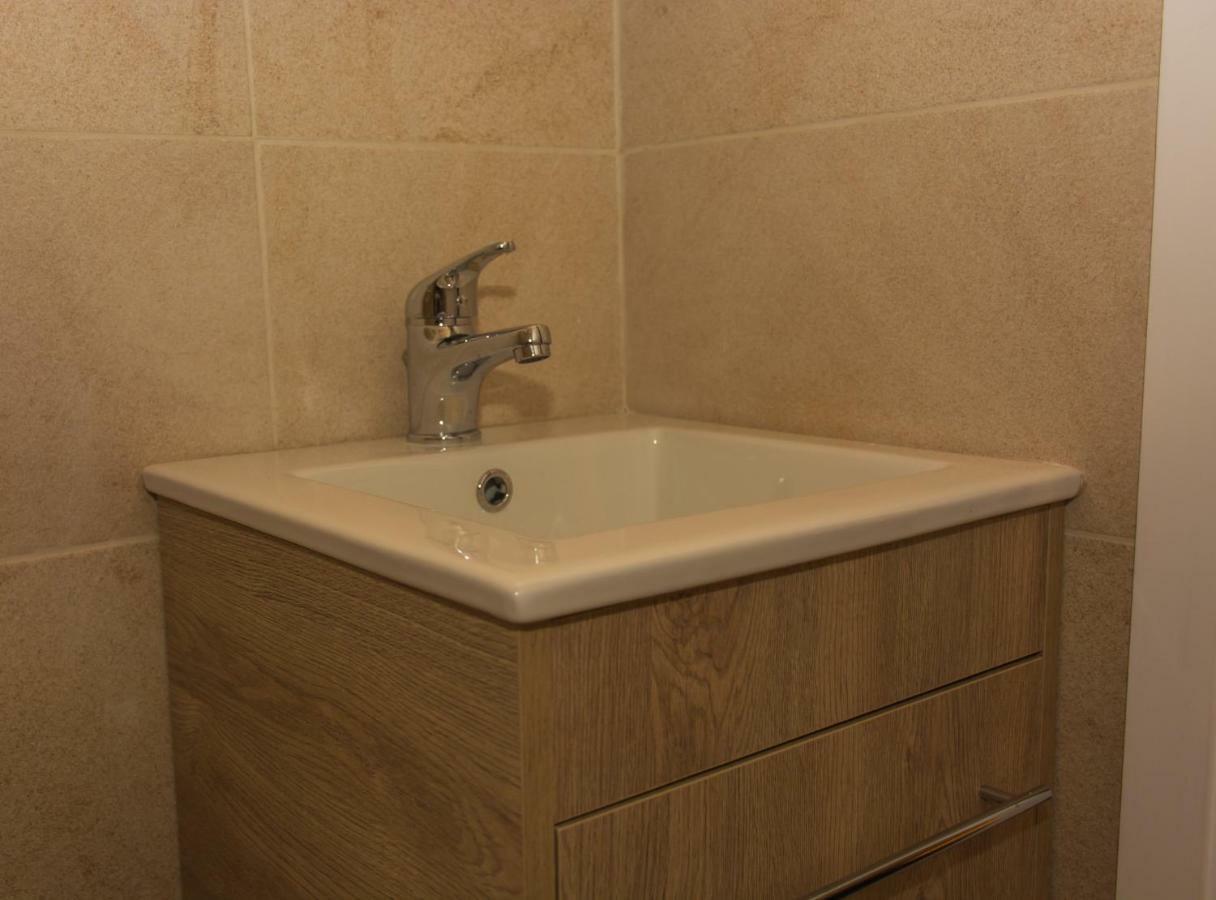 Corinth Central Luxury Studio מראה חיצוני תמונה